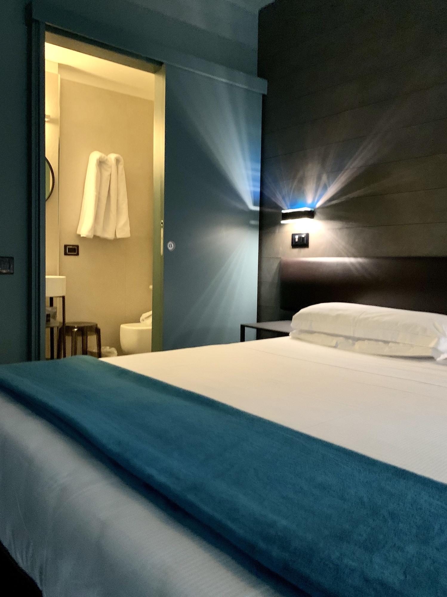 Globus Urban Hotel Firenze Bagian luar foto