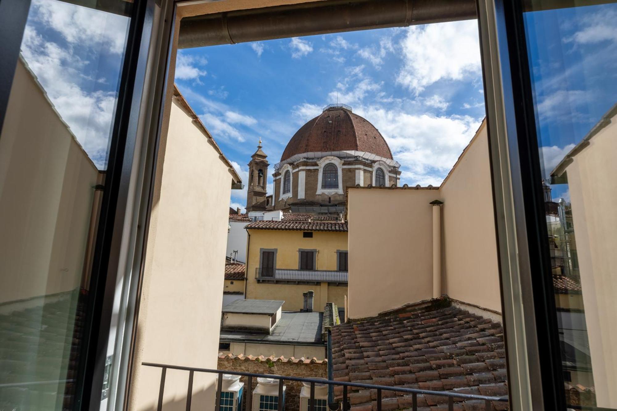 Globus Urban Hotel Firenze Bagian luar foto